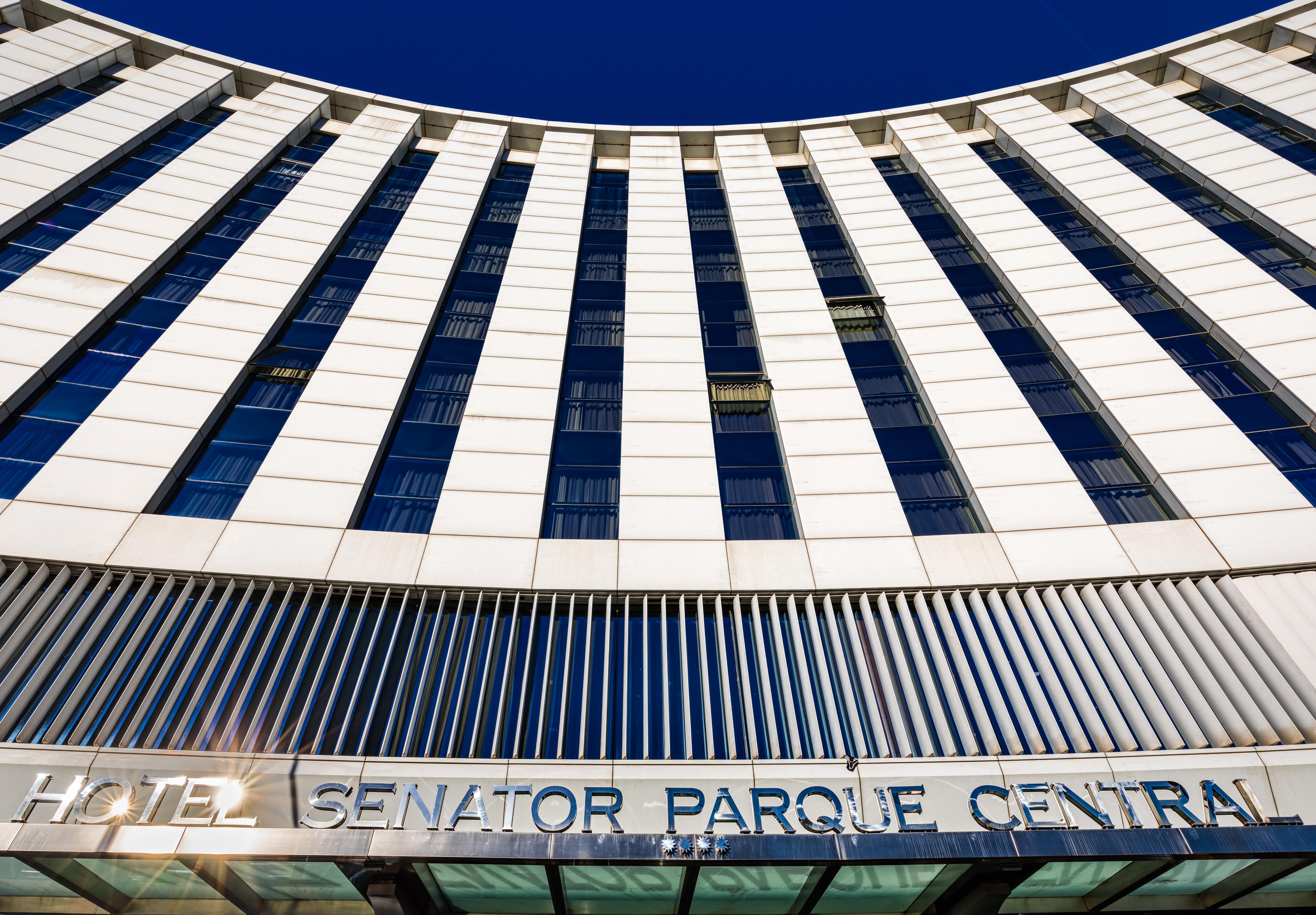 Senator Parque Central Valenza Esterno foto